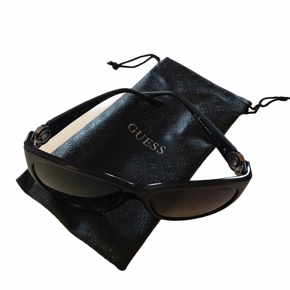 Guess Sunglasses GUP 7348 Tortoise Frame & Pouch